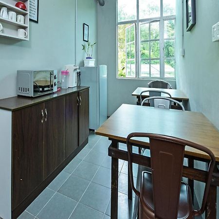 Spot On 90449 Bed Station Guest House Dormitory Cao nguyên Cameron Ngoại thất bức ảnh