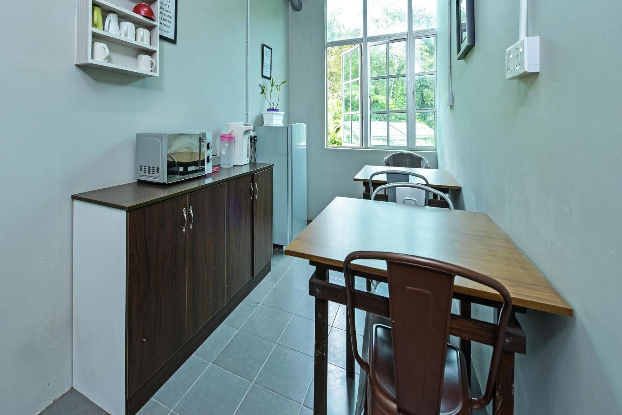 Spot On 90449 Bed Station Guest House Dormitory Cao nguyên Cameron Ngoại thất bức ảnh